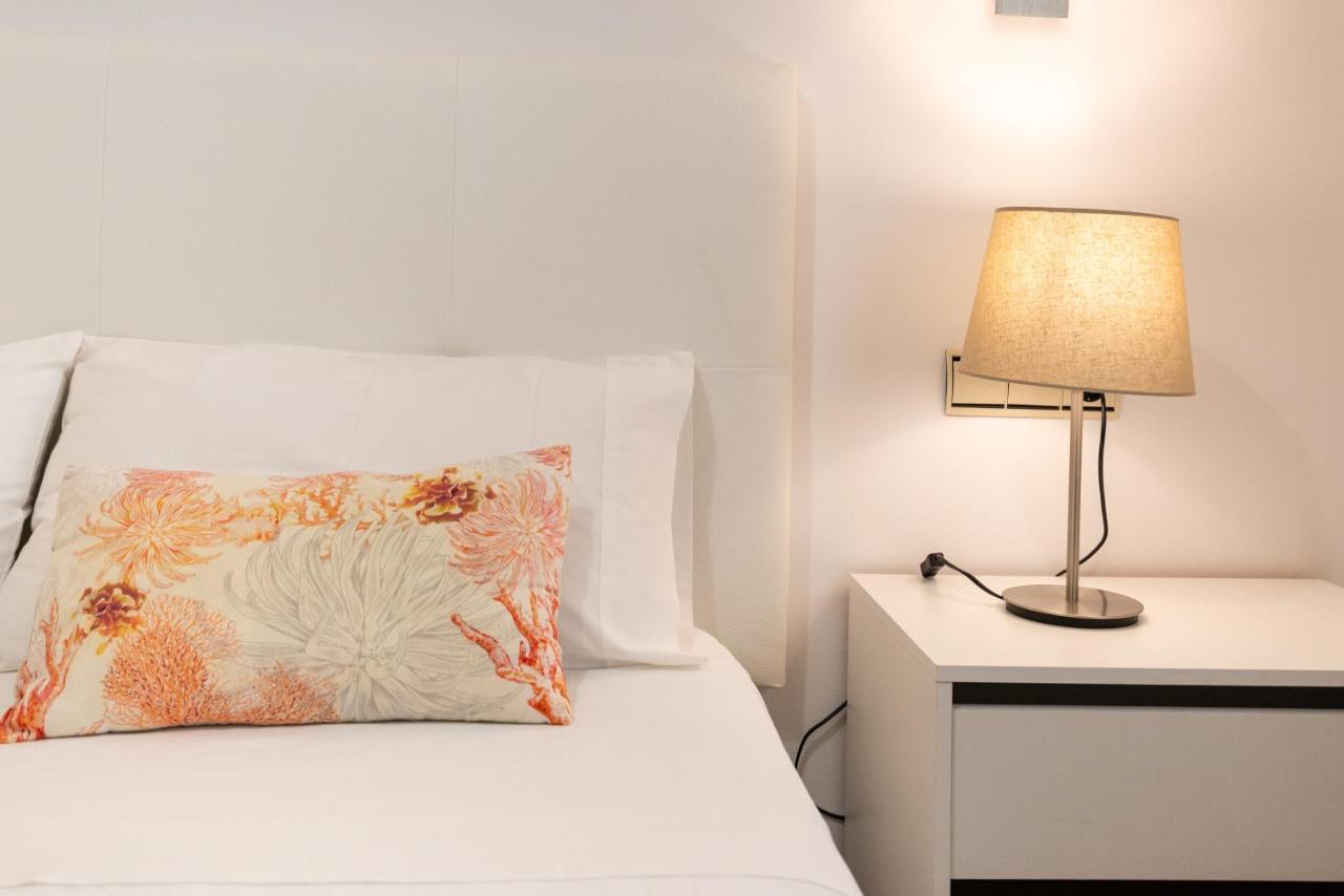 Dobo Malaga Puerto Apartman Kültér fotó