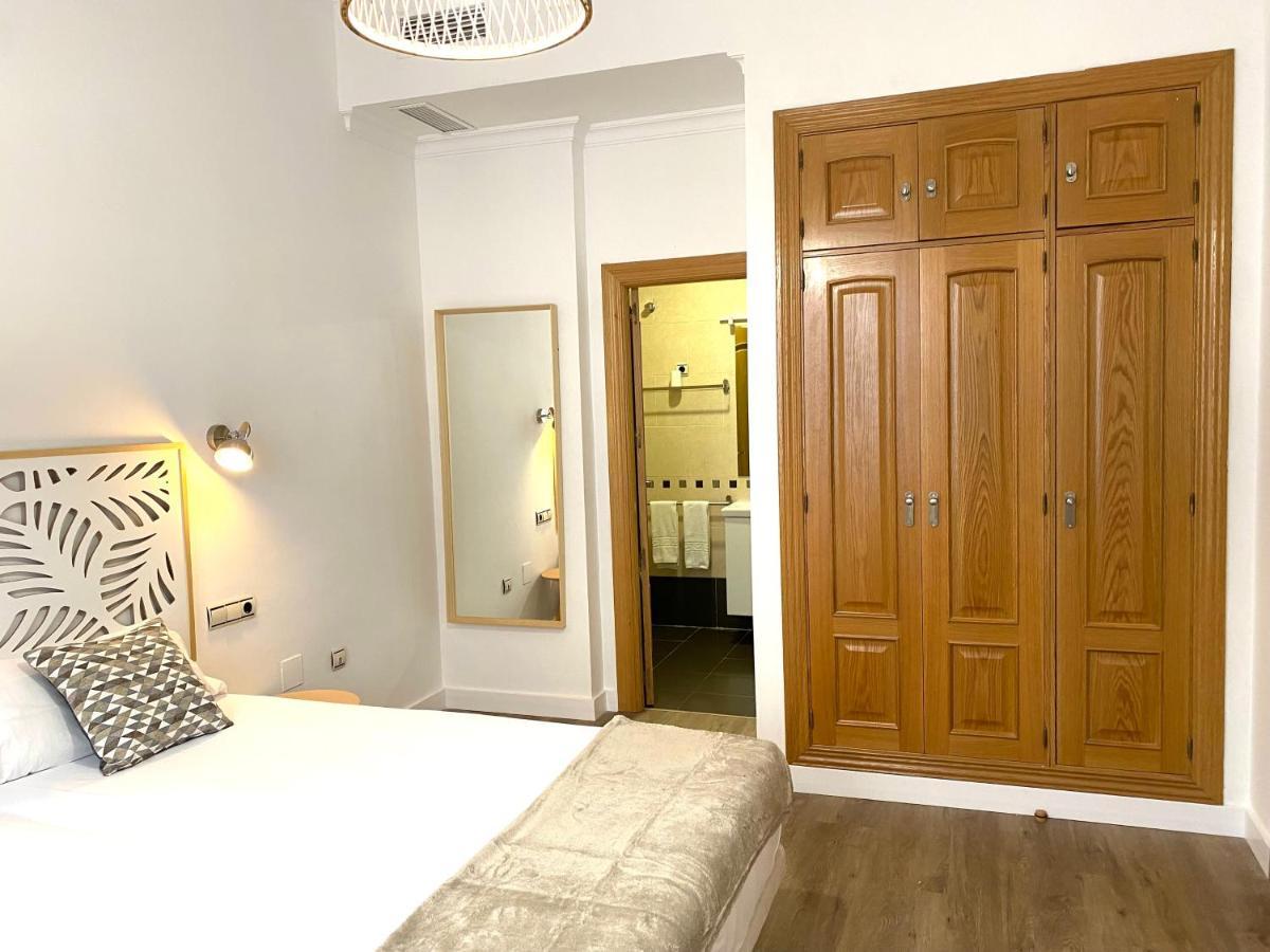 Dobo Malaga Puerto Apartman Kültér fotó